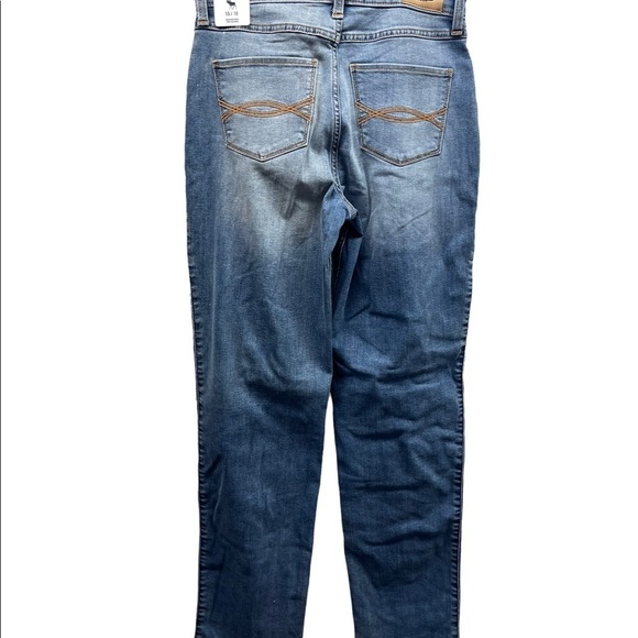 NWT Abercrombie Kids Distressed Jeans Size 15/16 - Picture 3 of 4